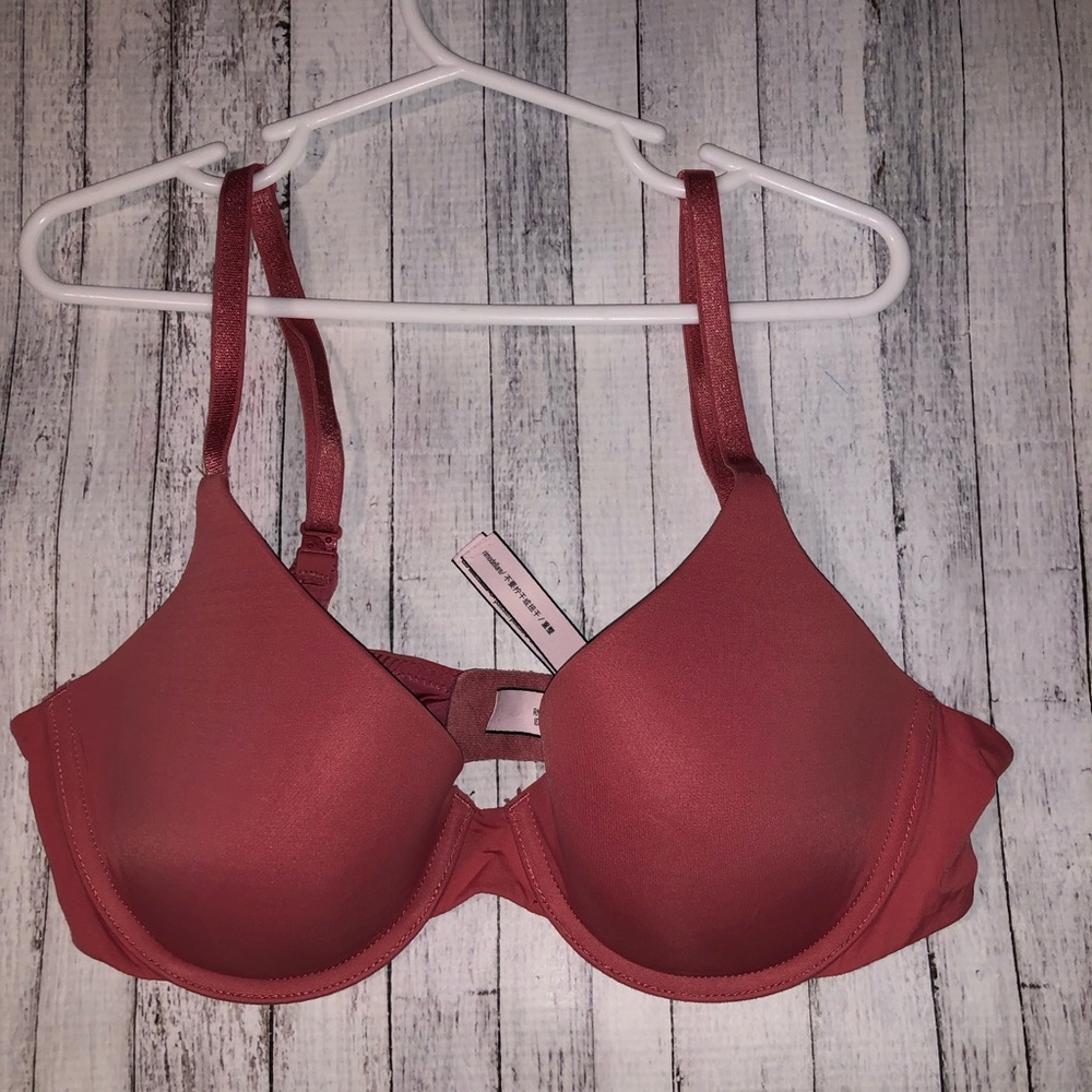 Victoria’s Secret bra